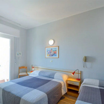 media.Camere-Comfort-01-Hotel-Mirabella-Riccione