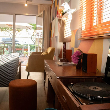 media.home gallery 8 1